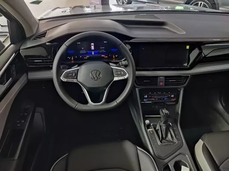 Volkswagen Taos Prata 7