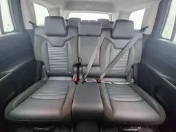 Jeep Commander