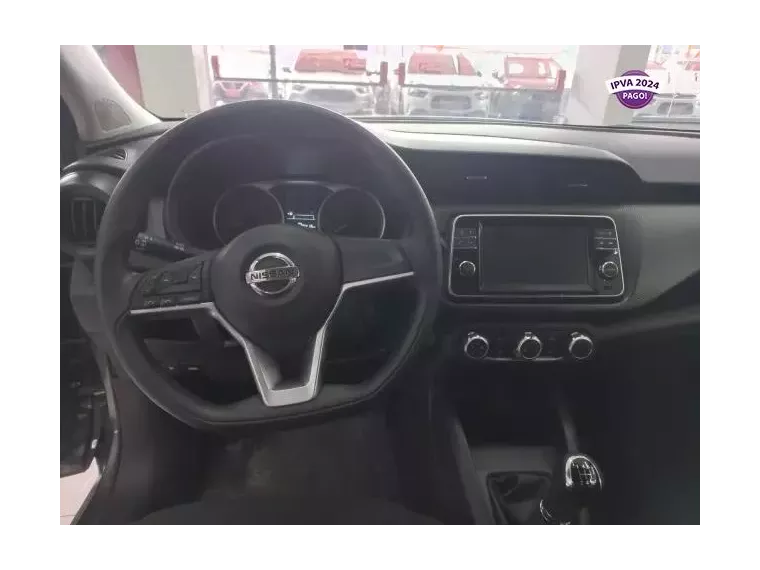 Nissan Kicks Cinza 8