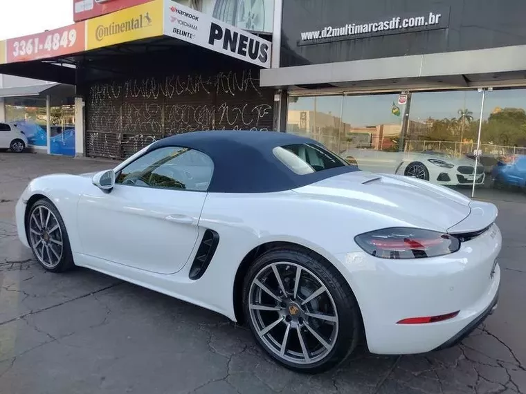 Porsche 718 Branco 2