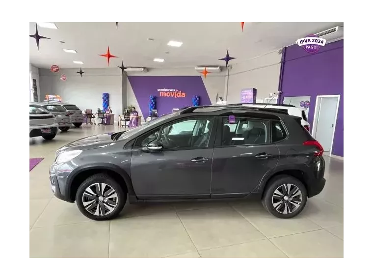 Peugeot 2008 Cinza 4