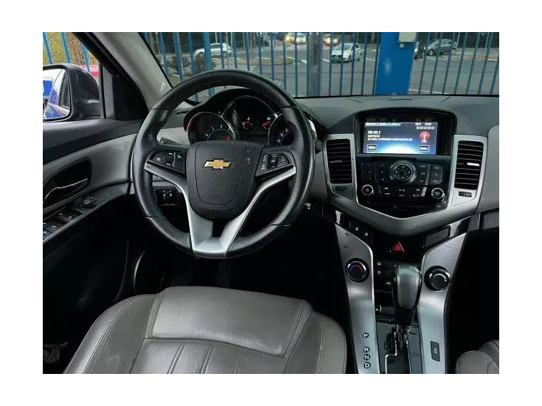 Chevrolet Cruze Preto 7