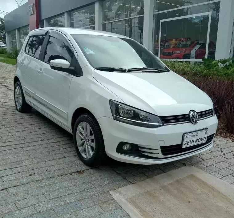 Volkswagen Fox Branco 1