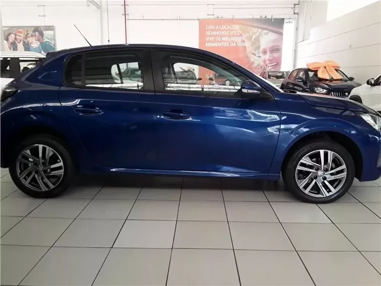 Peugeot 208 Azul 6