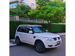 Mitsubishi Pajero TR4