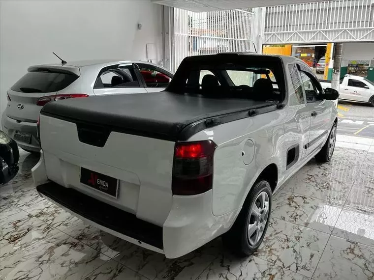 Chevrolet Montana Branco 2