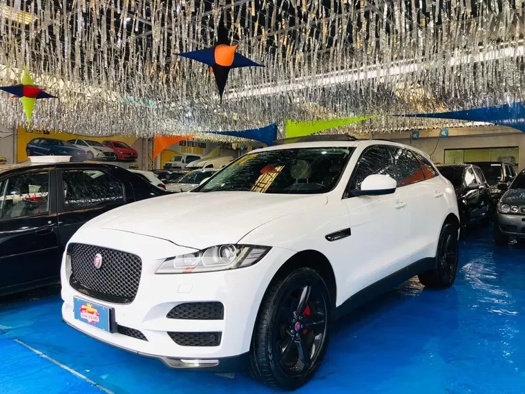 Jaguar F-pace Branco 3