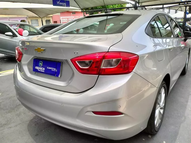 Chevrolet Cruze Prata 8