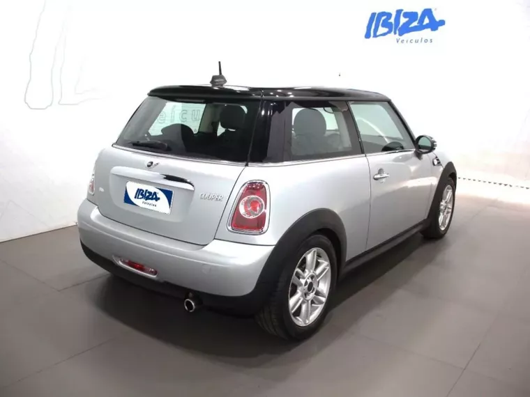 Mini Cooper Prata 5