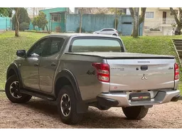Mitsubishi L200 Triton