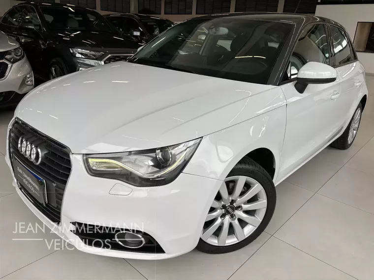 Audi A1 Branco 14