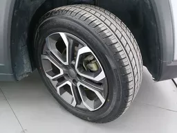 Jeep Commander