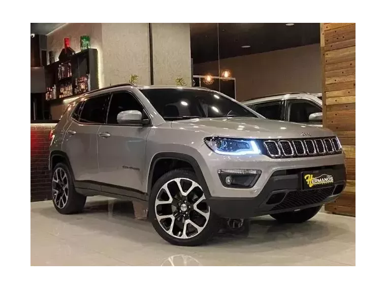 Jeep Compass Prata 4