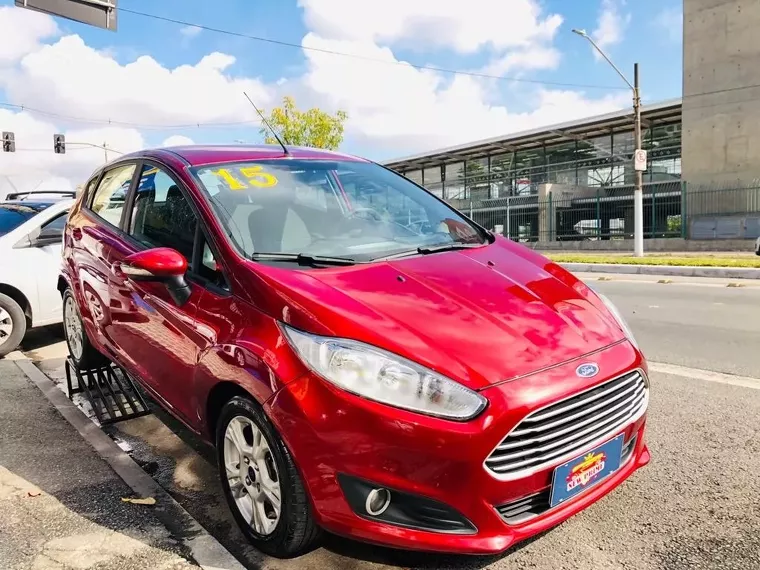 Ford Fiesta Vermelho 7