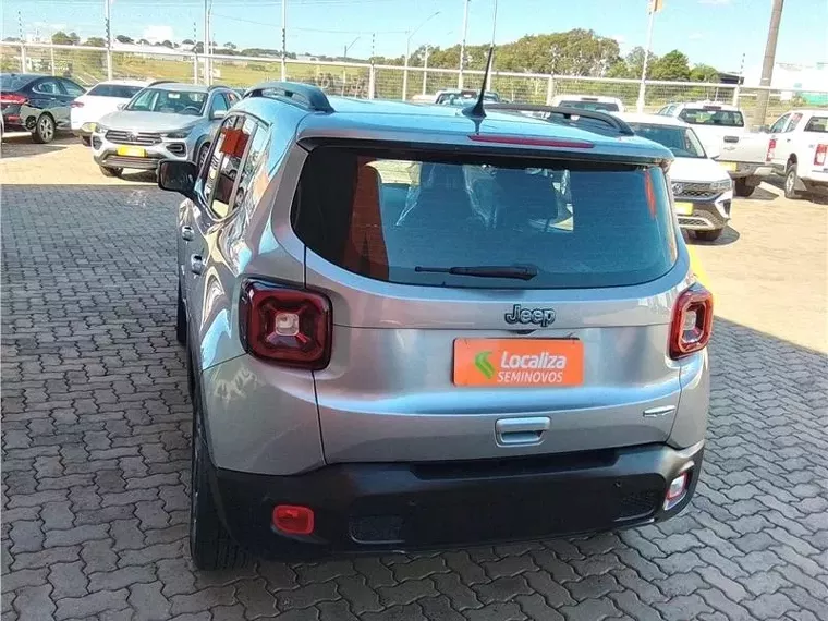 Jeep Renegade Prata 8