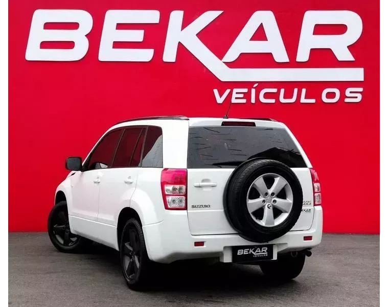 Suzuki Grand Vitara Branco 8