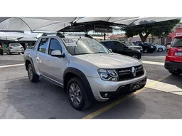 Renault Duster Oroch