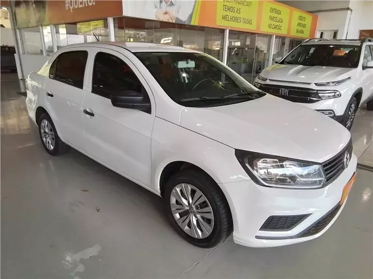 Volkswagen Voyage Branco 4