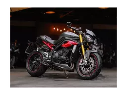 Speed Triple