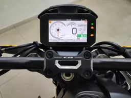CB 1000