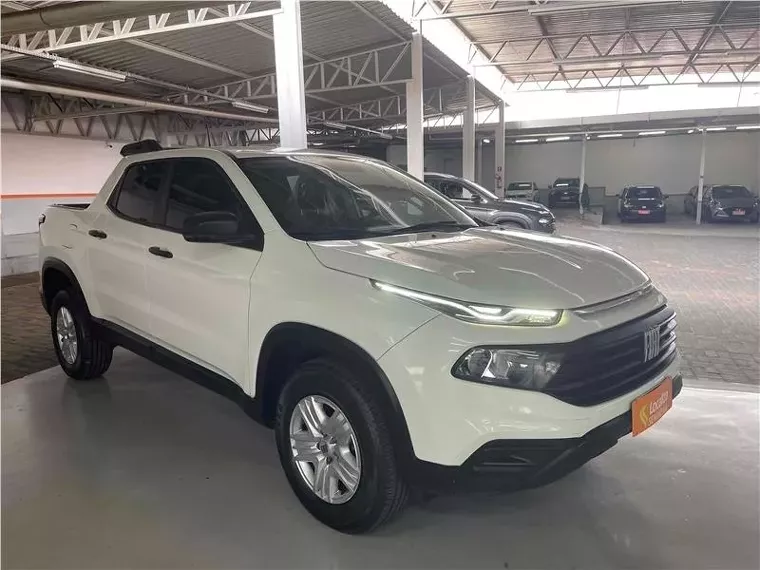 Fiat Toro Branco 8