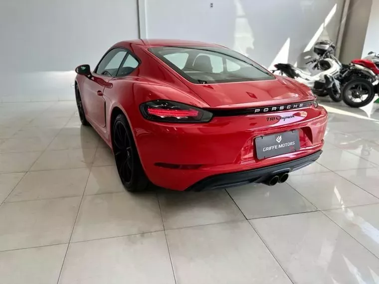 Porsche 718 Vermelho 13