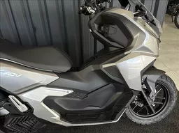 Honda Honda ADV