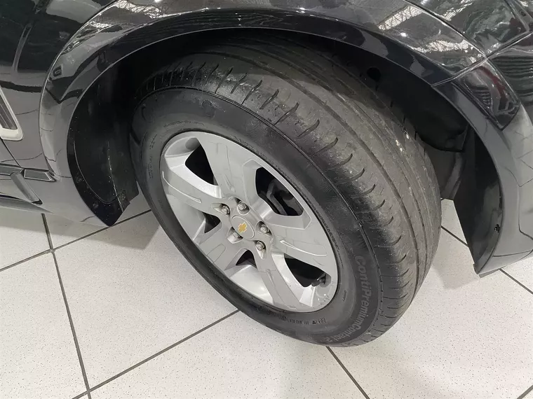 Chevrolet Captiva Preto 13