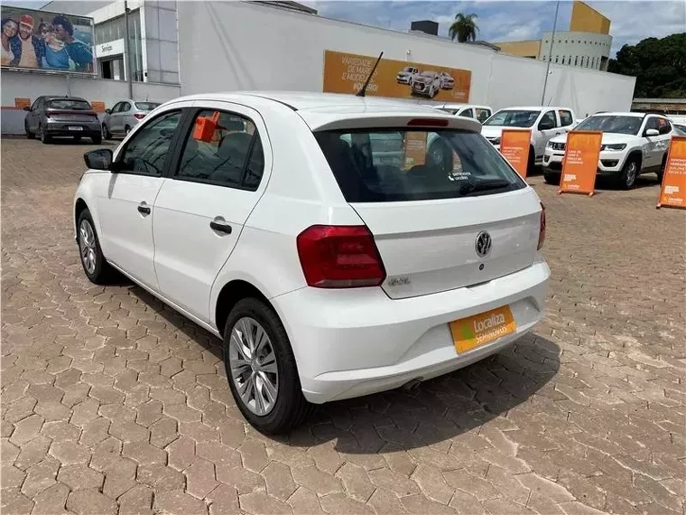 Volkswagen Gol Branco 2