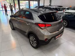 Hyundai HB20X