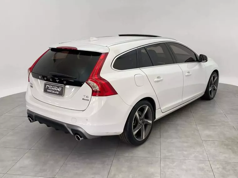 Volvo V60 Branco 7