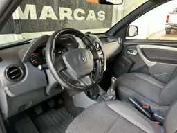 Renault Duster Oroch