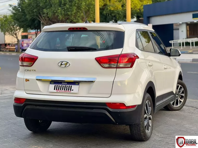 Hyundai Creta Branco 12