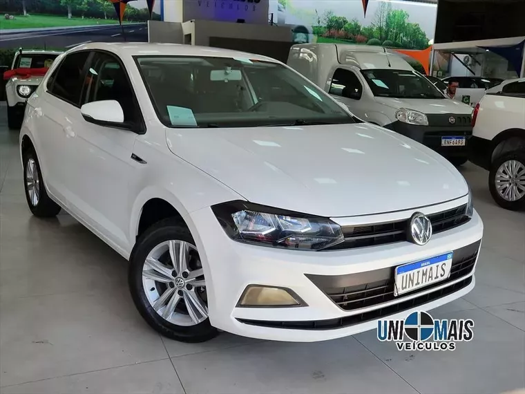 Volkswagen Polo Hatch Branco 1