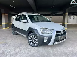 Toyota Etios Cross