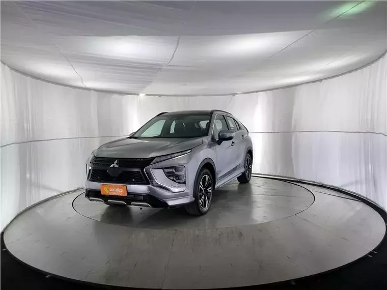 Mitsubishi Eclipse Cross Prata 19