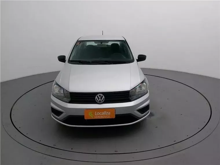 Volkswagen Voyage Prata 3