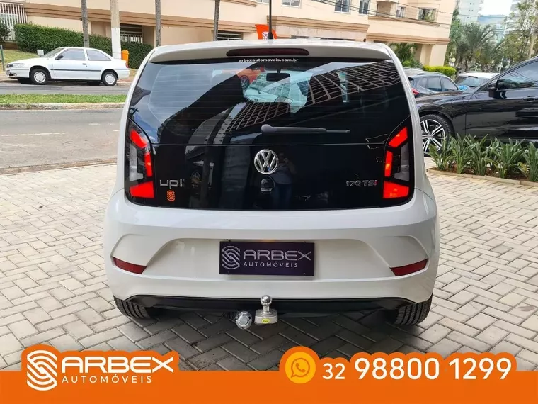 Volkswagen UP Branco 3