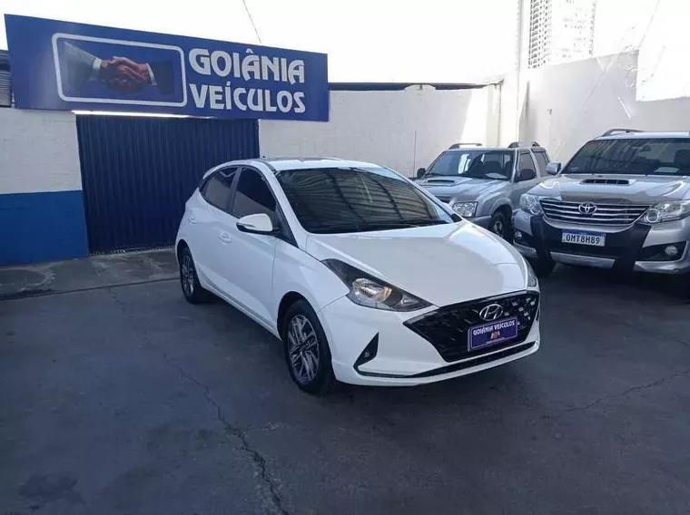 Hyundai HB20 Branco 10