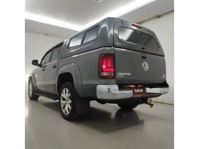 Volkswagen Amarok Cinza 3