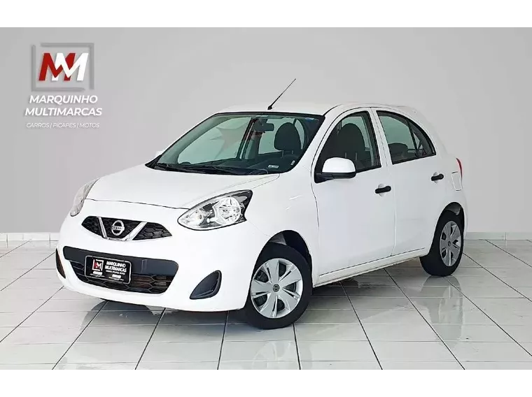 Nissan March Branco 17