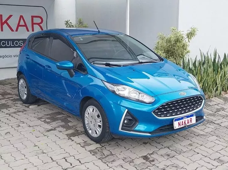 Ford Fiesta Azul 5