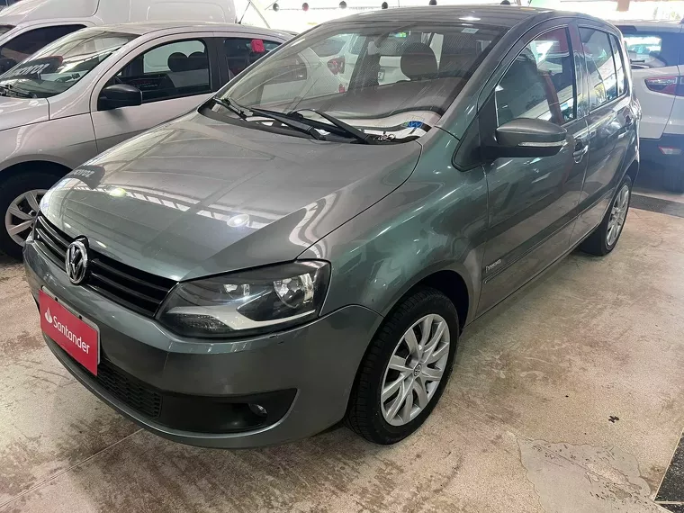 Volkswagen Fox Cinza 5