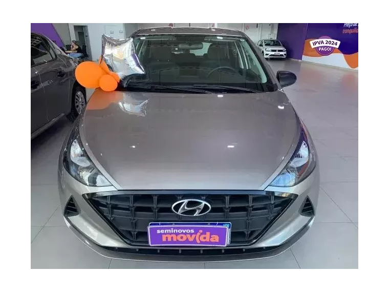 Hyundai HB20 Prata 8