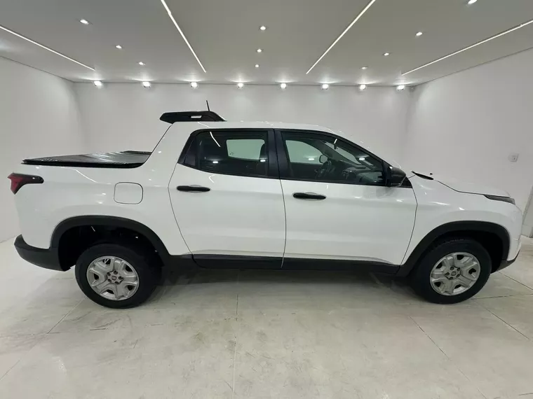 Fiat Toro Branco 4