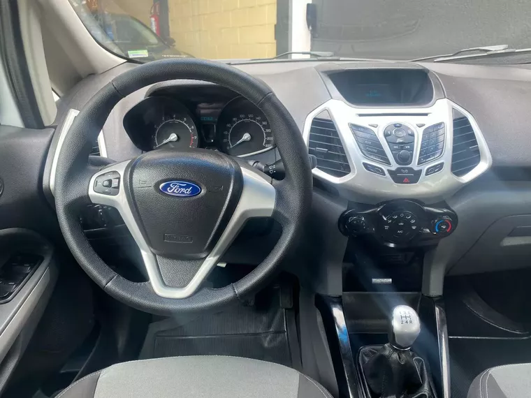 Ford Ecosport Branco 1