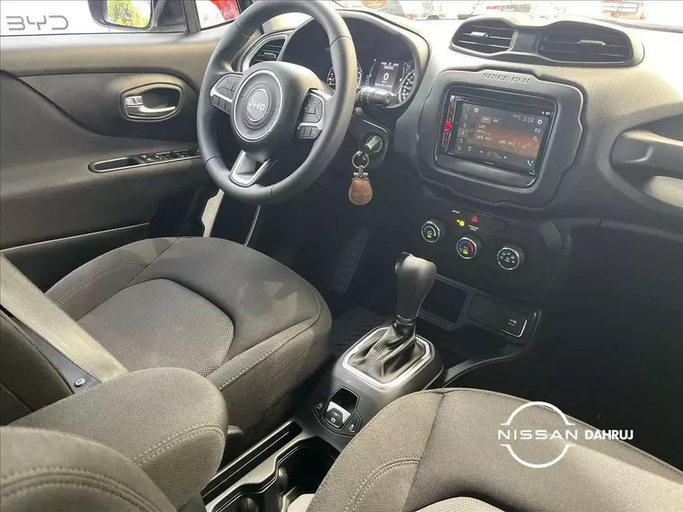 Jeep Renegade Prata 10