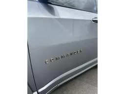 Jeep Commander