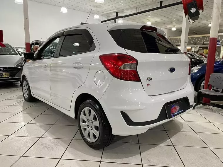 Ford KA Branco 11