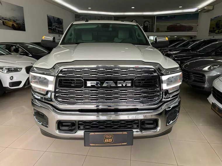 RAM 2500 Branco 6